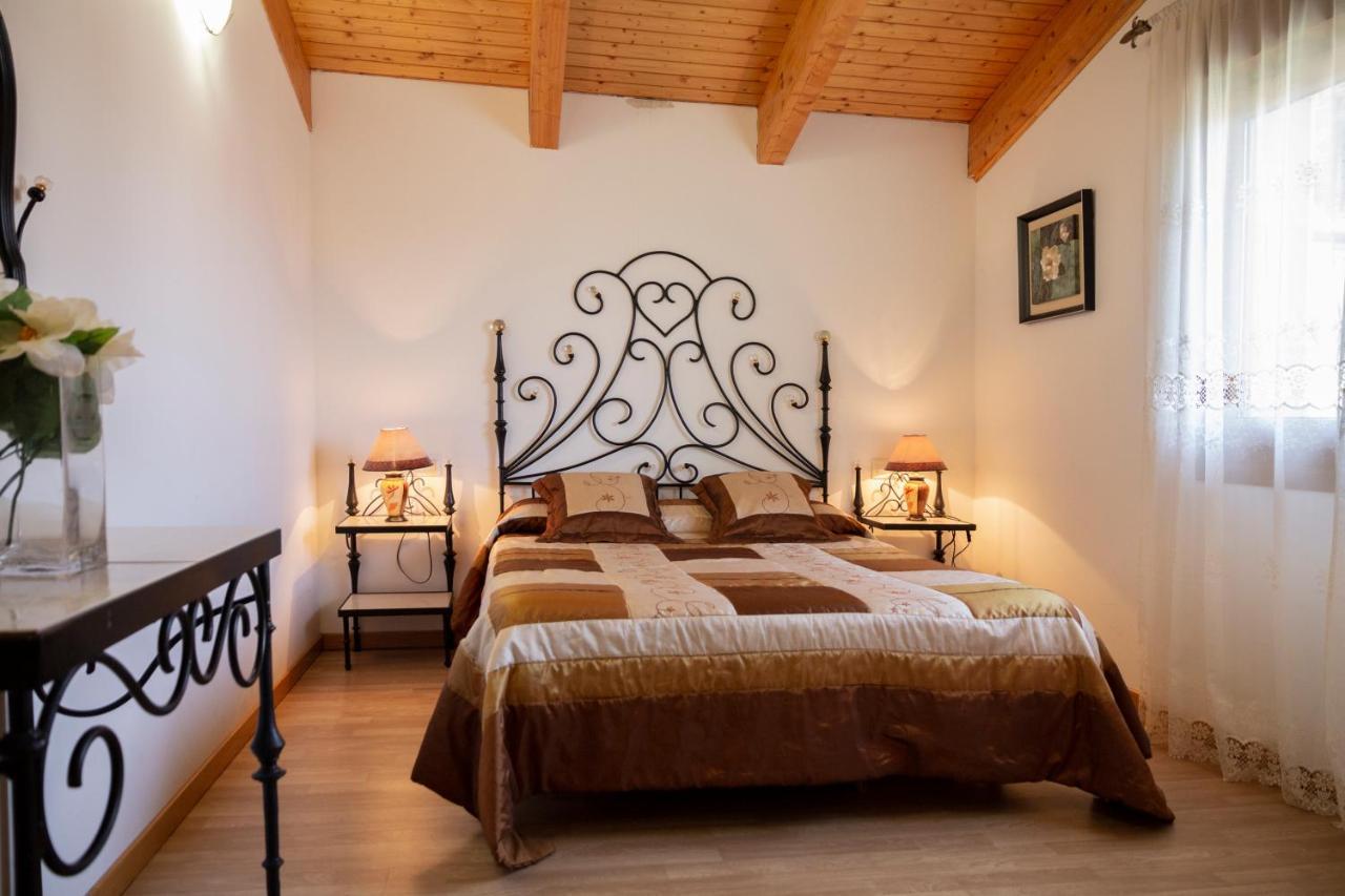 Casa Rural Mirador De Pinares San Leonardo de Yagüe Esterno foto